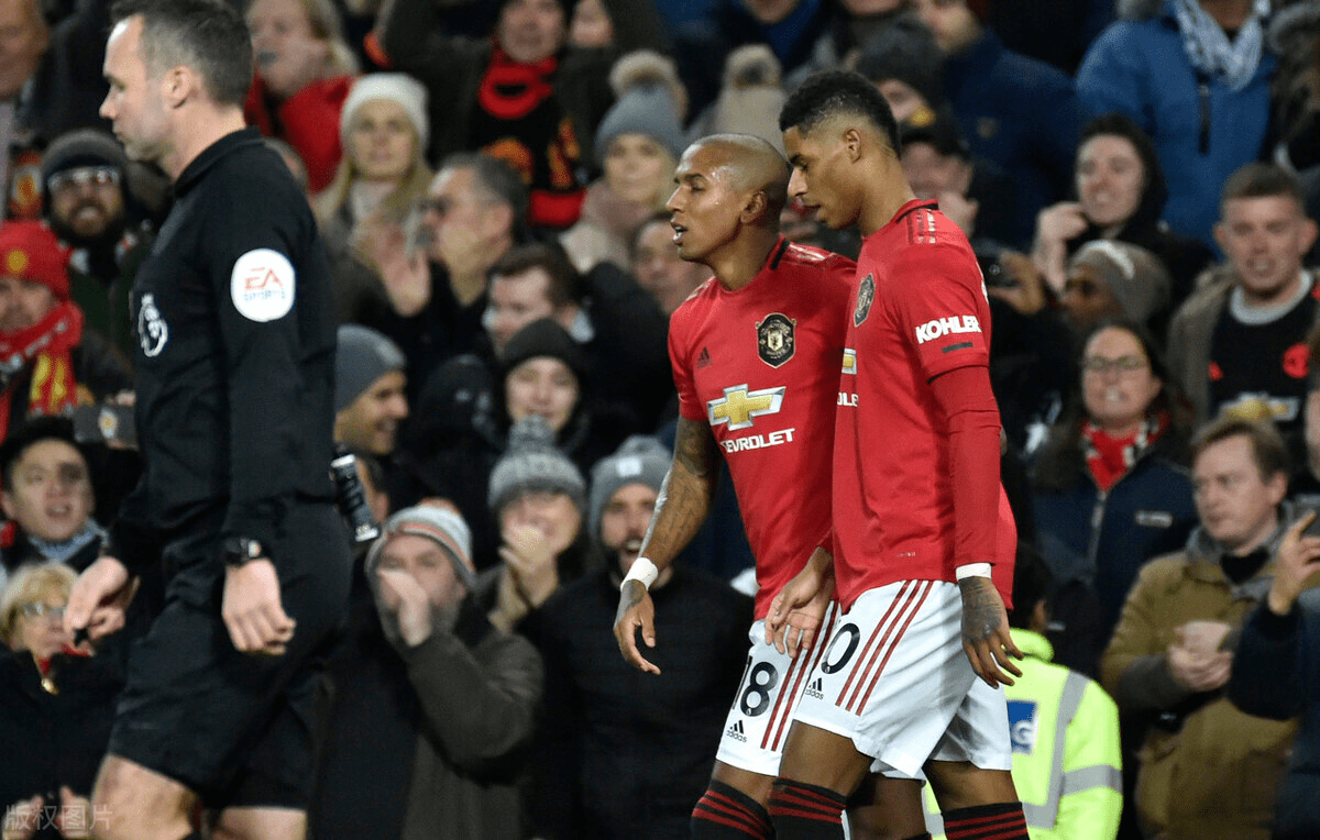 KAIYUN中国官方网站 持续失利引发热议！，Doinb在阿森纳比赛中险胜引发球迷热议